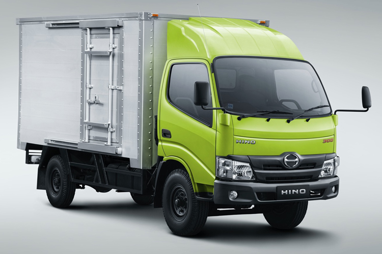 Hino Tingkatkan TKDN Kendaraan Komersial hingga 71,85%: Bukti Komitmen Industri Nasional